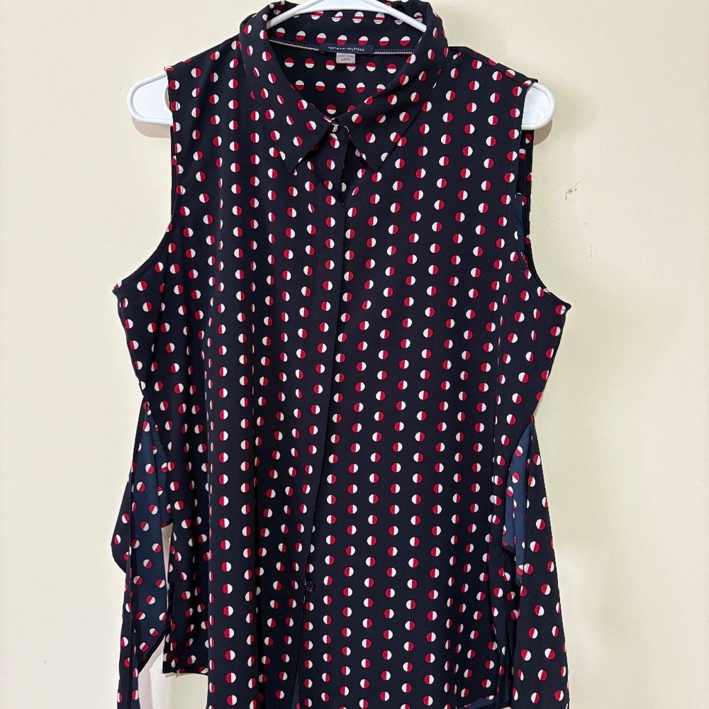 Tommy Hilfiger Collared Sleeveless Blouse with tie waist
